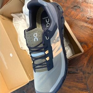 On Cloud Running Men's Blue and Gray Athletic Shoes